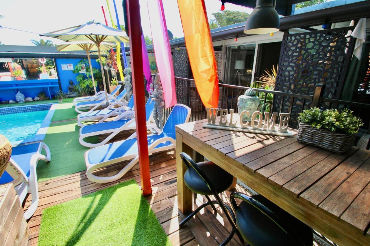 Hideaway Noosa Men Only Beach Resort Перегиан-Бич Экстерьер фото